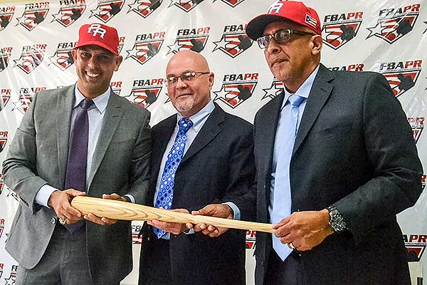 Yadier Molina fue oficializado como manager de Puerto Rico en el